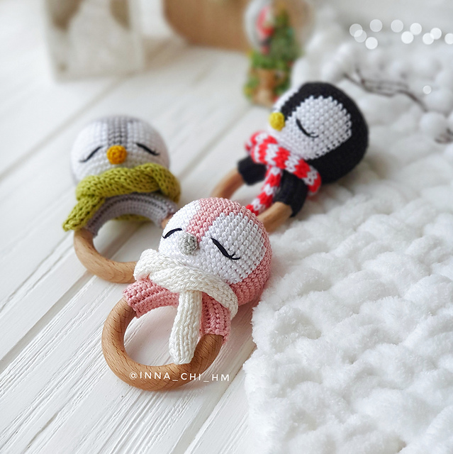 Penguine rattle