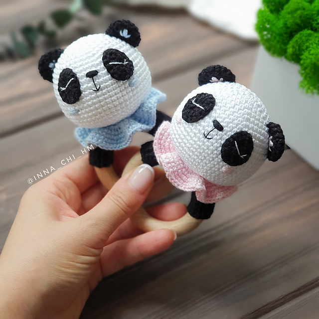 Panda rattle