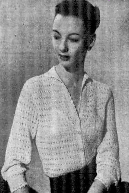 A Useful Knitted Blouse