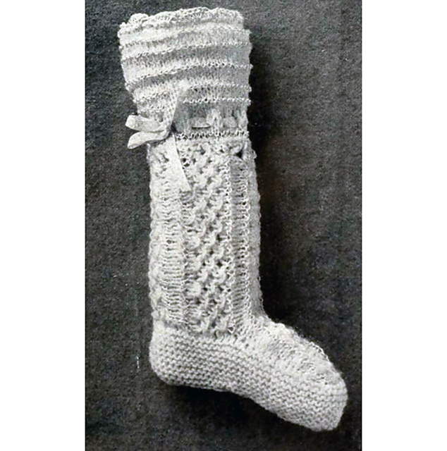 Knitted Bootee