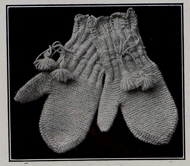 Baby's Knitted Mittens
