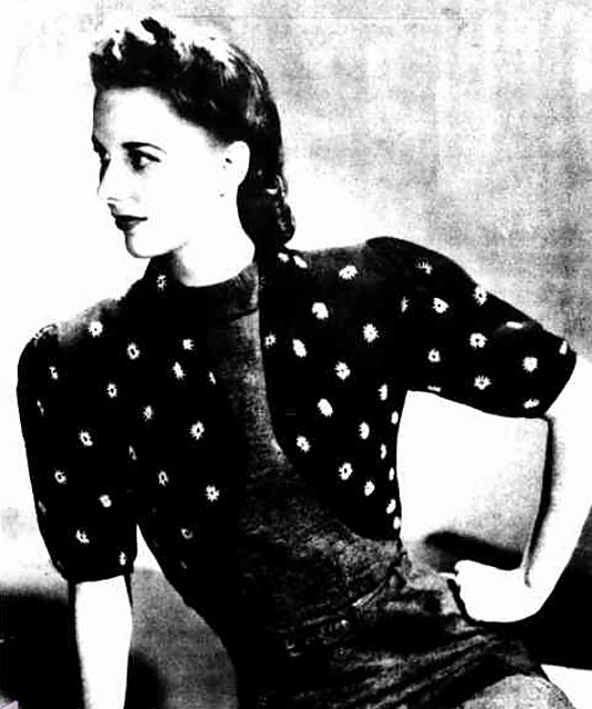 Knit This Bolero for the Spring