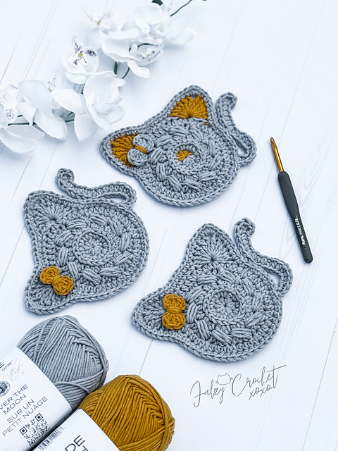 Dainty Puff Kitty Coasters