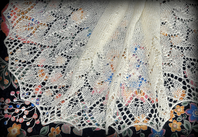 Sweet Caroline Shawl