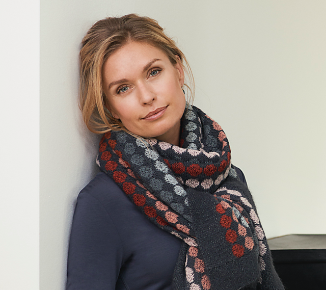 Adotte scarf