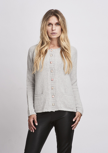 Carmen Classic Cardigan