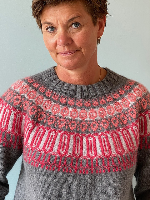 Rosir Icelandic Sweater