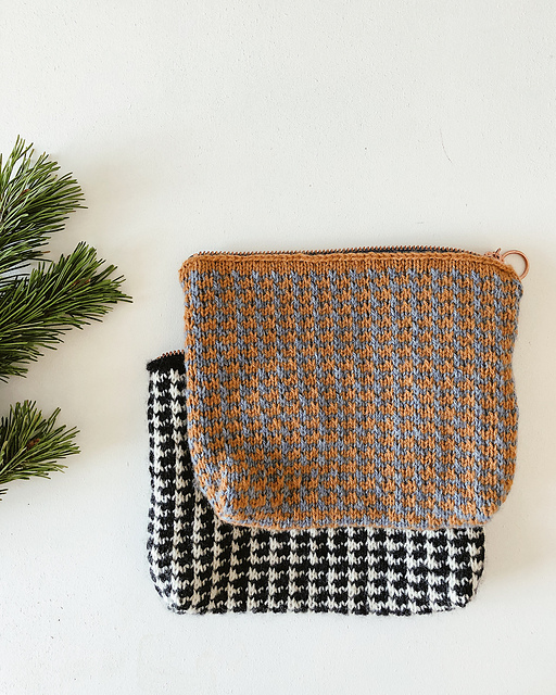 Pepita knitted purse