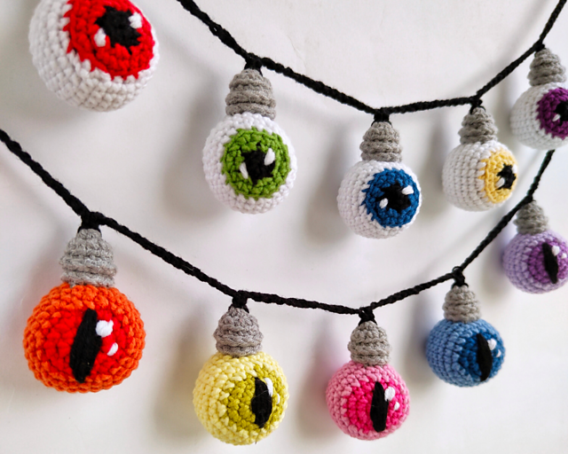Eyeball garland