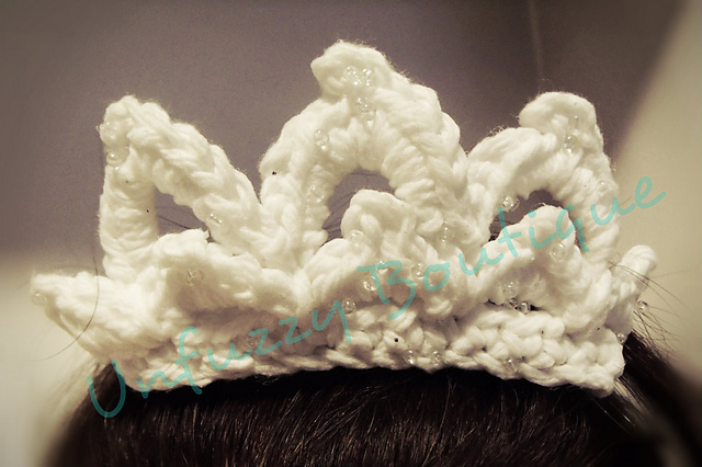Unfuzzy's Princess Tiara Comb
