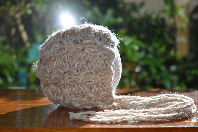 Chunky Cable Bonnet #31