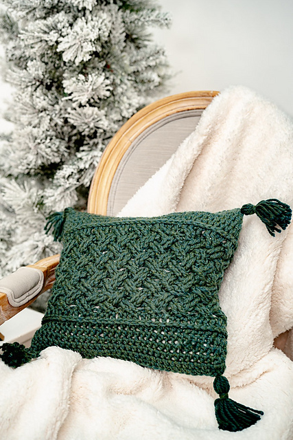 Alpine Moss Weave Pillow