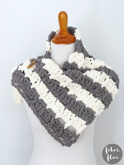 Plush Blocks Button Cowl