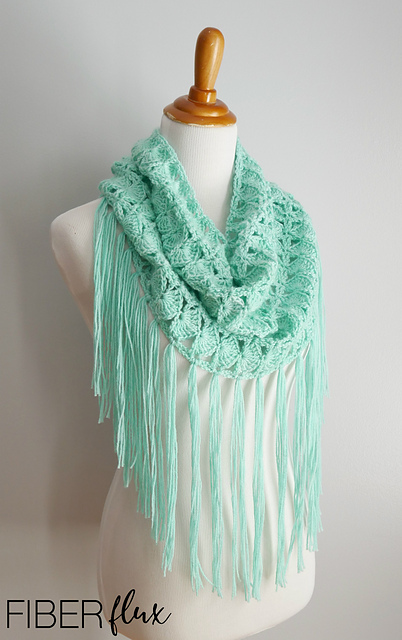 Minty Meadows Fringe Cowl