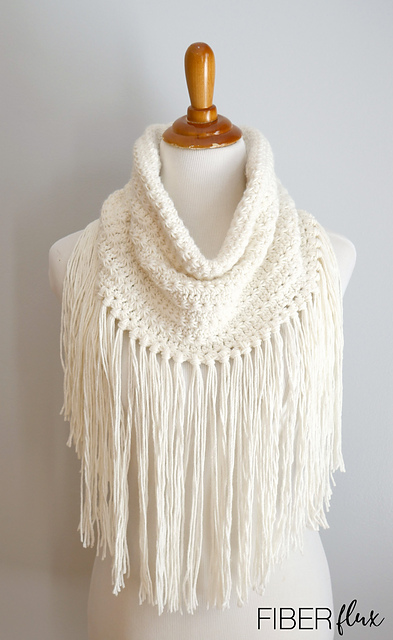 Catching Snowflakes Cowl