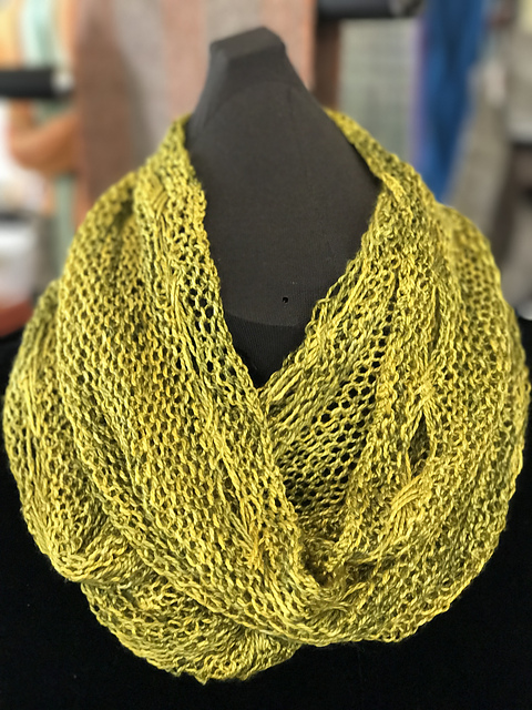 Stepping Stones Cowl
