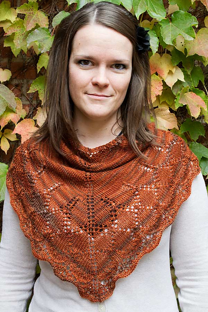 Crystal Tracery Cowl