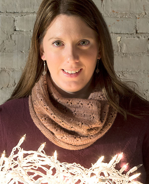 Little Flower Cowl