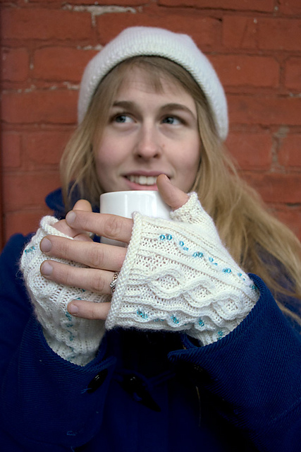 Stardust Mitts