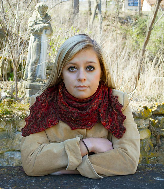 Dragon Tooth Shawlette