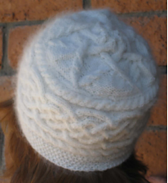 Celtic Star Cable Hat