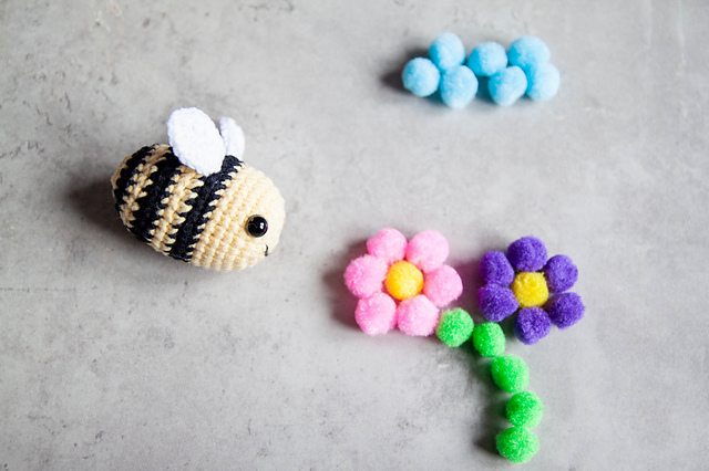 Little Bee Keychain