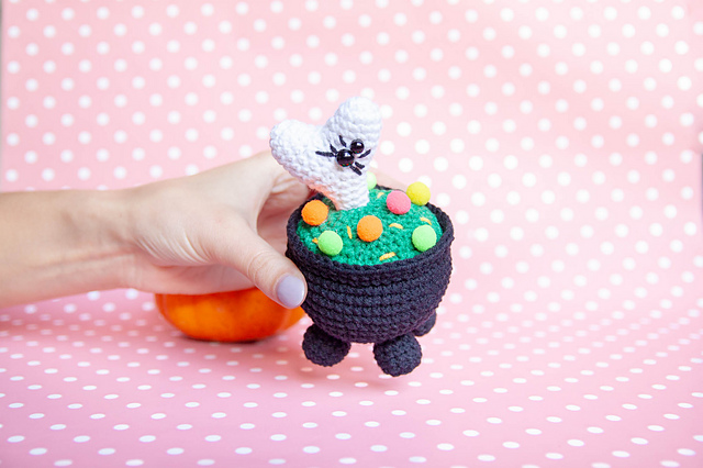Cauldron Halloween
