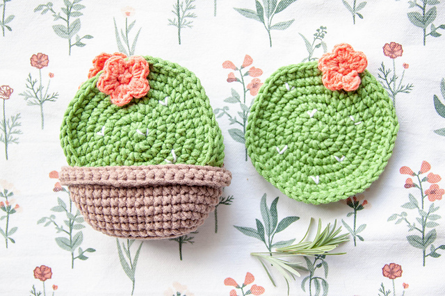 Cactus Pot Holder