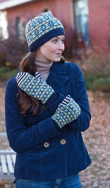 Morris Cove Hat & Mittens