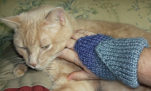 Diamond Ribbed Hand-Toppers / Cuff Warmers