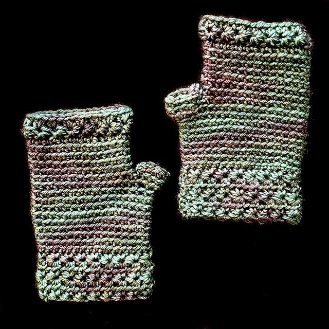 Star Dust Mitts