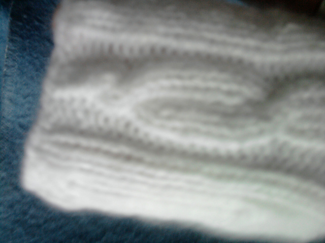 Very easy Baby cabled mitts