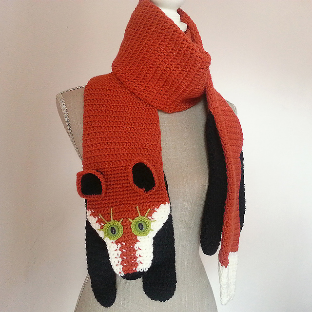 Miss Zencefilli the fox scarf