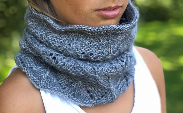 Cambré Cowl