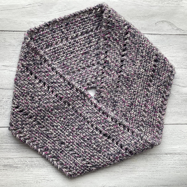 The Granite City Cowl