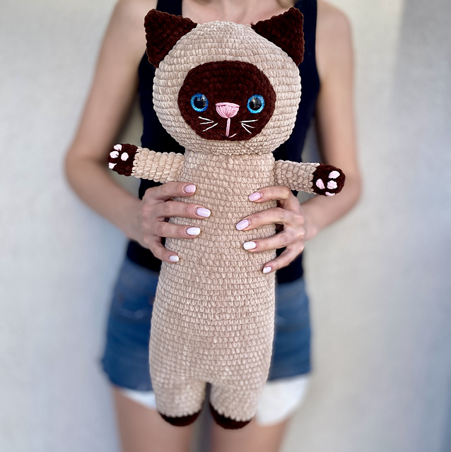 Siamese cat big toy