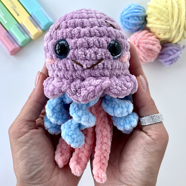 jellyfish sea animal