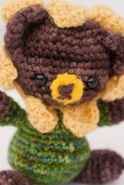 Sunflower Bear