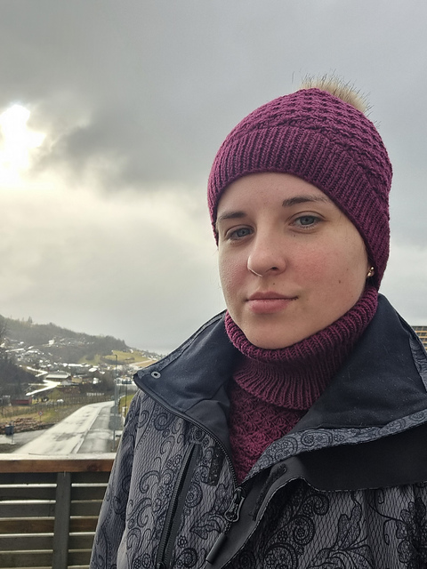 Havfrue Hat, Cowl and Headband