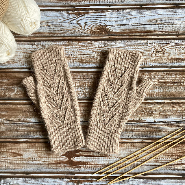 Kasuga Wrist Warmers