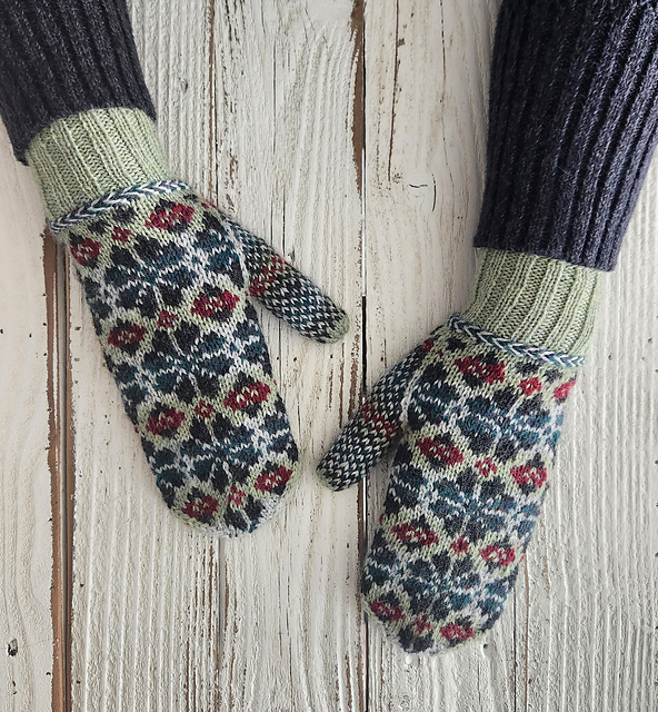 Hibernus Mittens