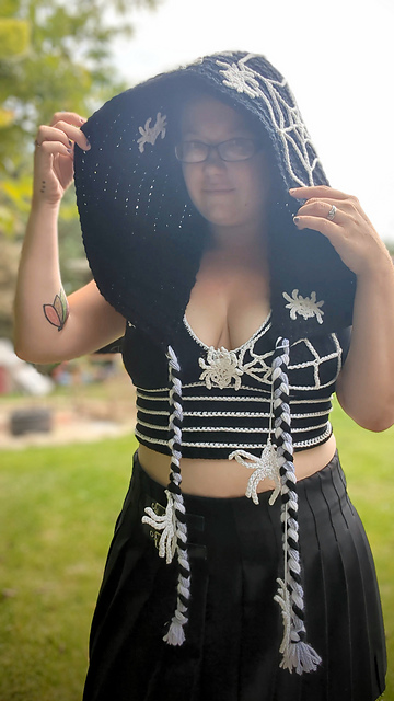 Lolth's Spiderweb Hood