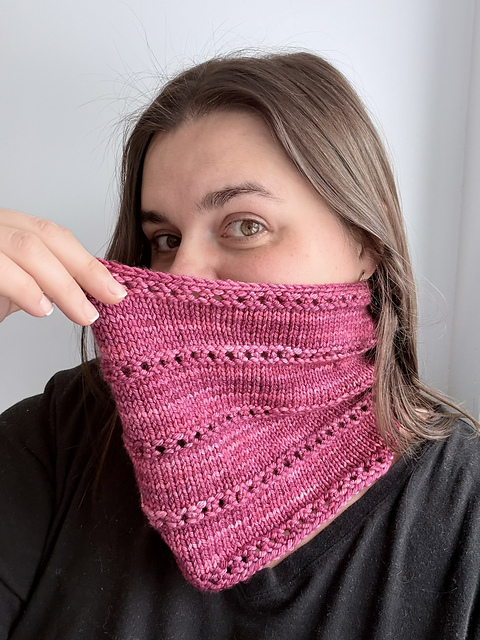 Dragon Scale Cowl