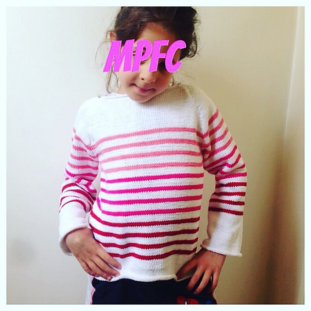 Le pull raglan rayé