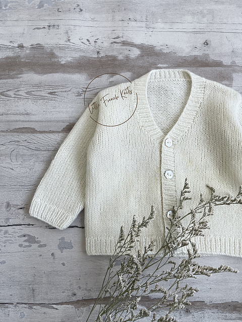 106 / Little Heritage Cardigan
