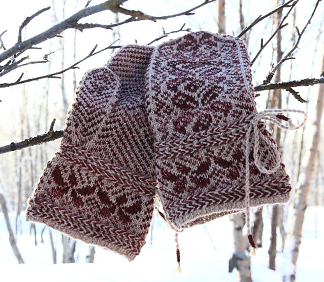 Sylva Mitts I