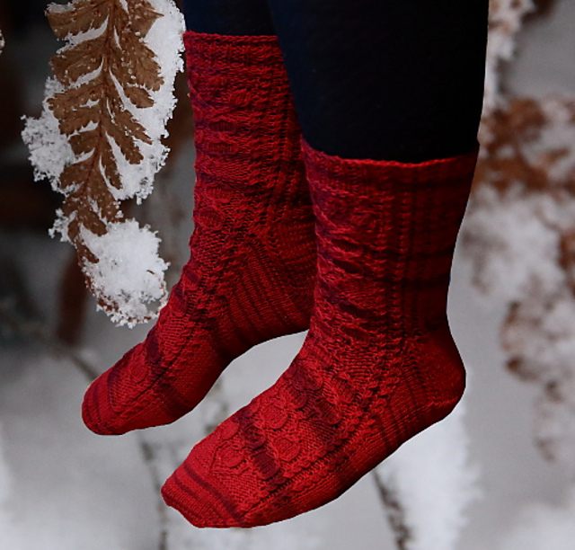 Hepatica Socks