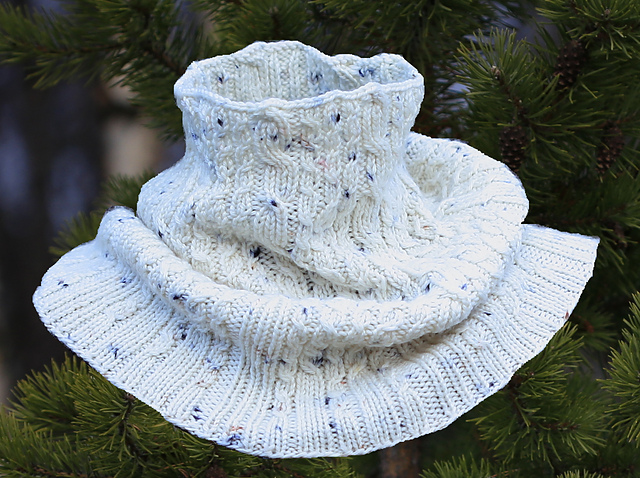 Cableparty Cowl