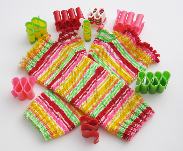 Ribbon Candy Fingerless Mitts