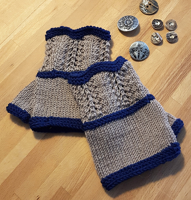 Handwärmer mit Farnmuster